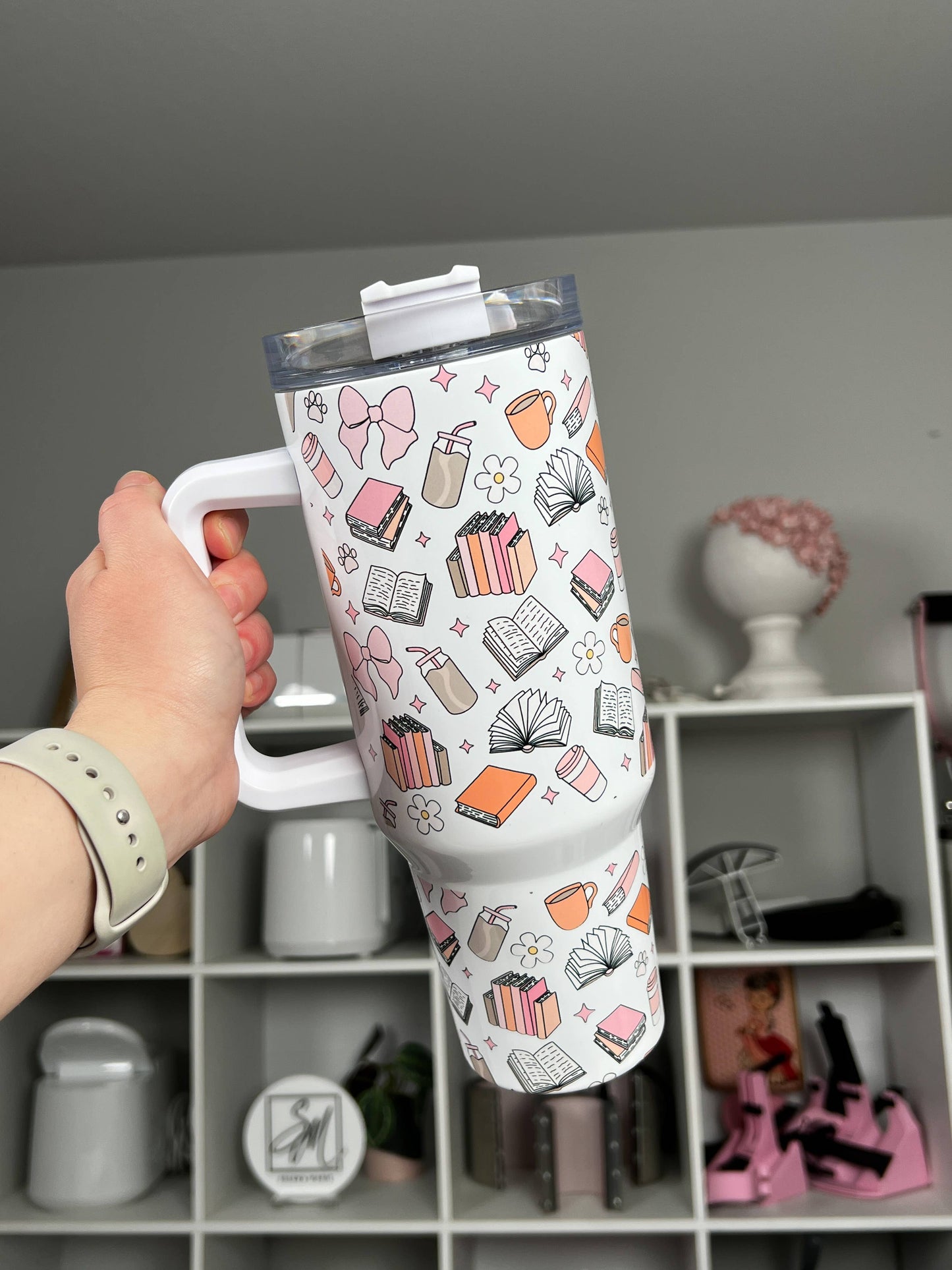 Bookish Vibes 40oz Tumbler Quencher