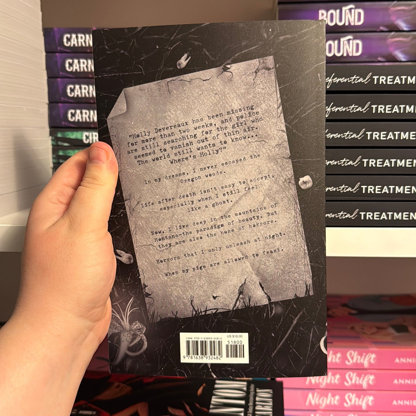 Where’s Molly by H.D Carlton