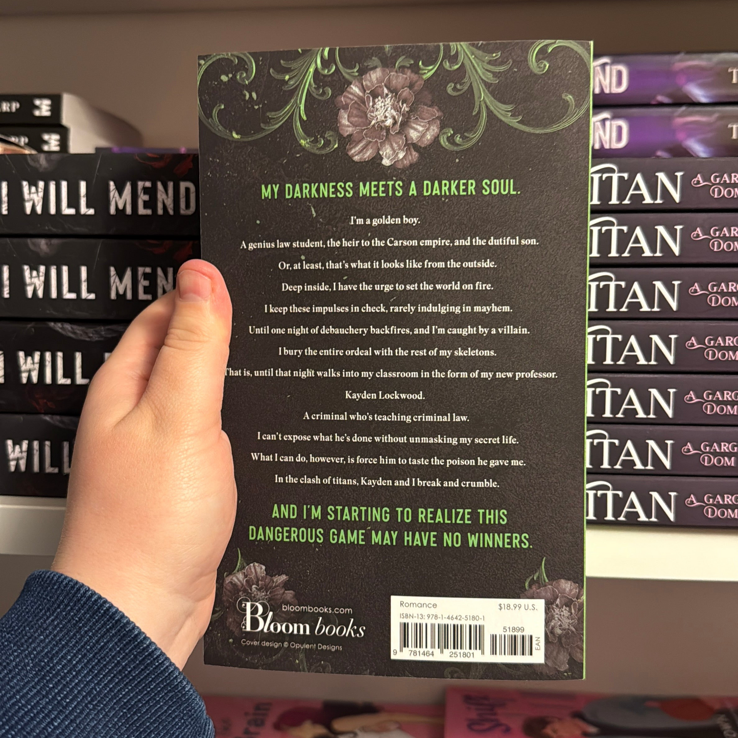 Kiss the Villain by Rina Kent